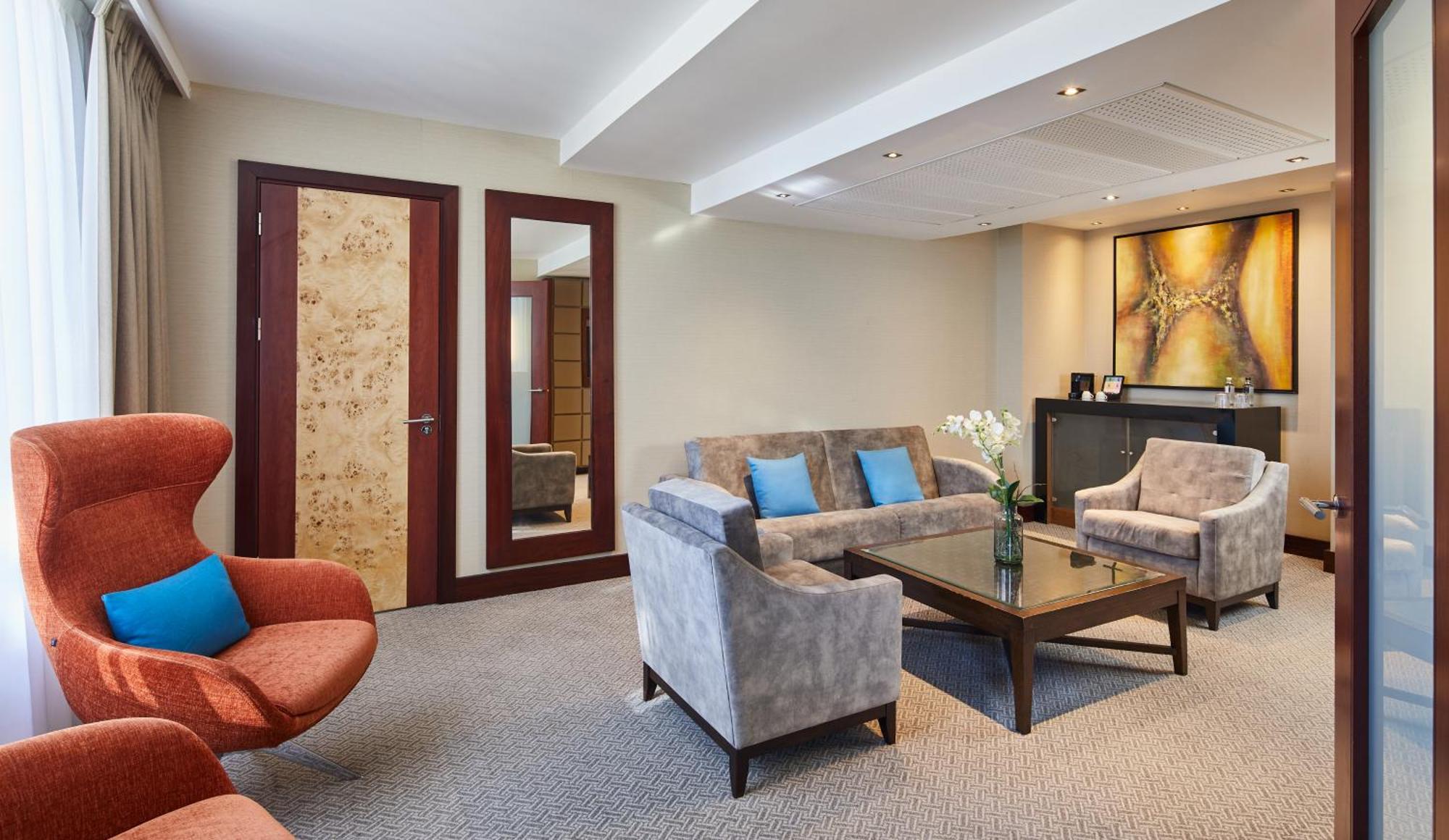 Hotel Leonardo Royal St Paul's